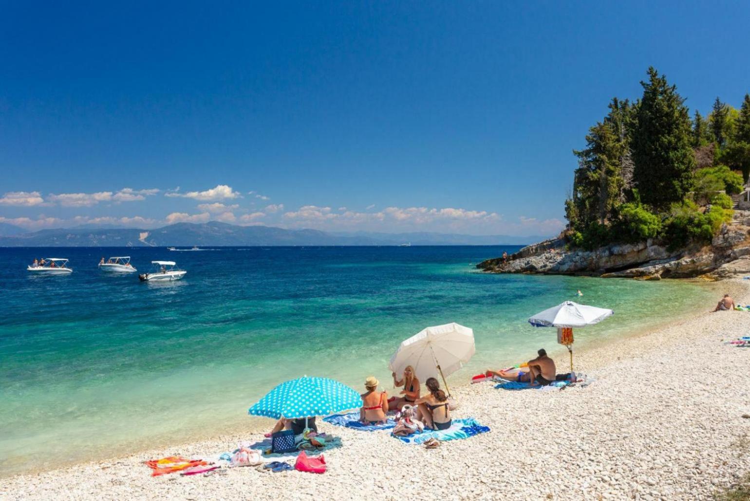Spiros Jetty House Apartment Longos  Bagian luar foto