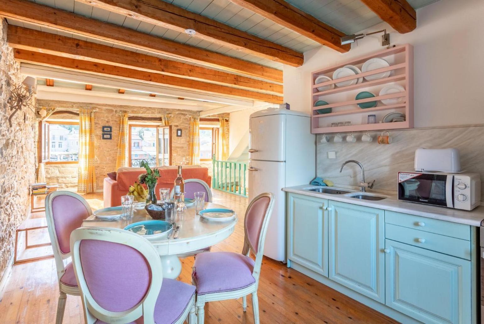 Spiros Jetty House Apartment Longos  Bagian luar foto